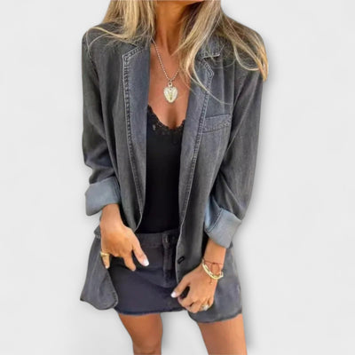 Elina – Denim Dream