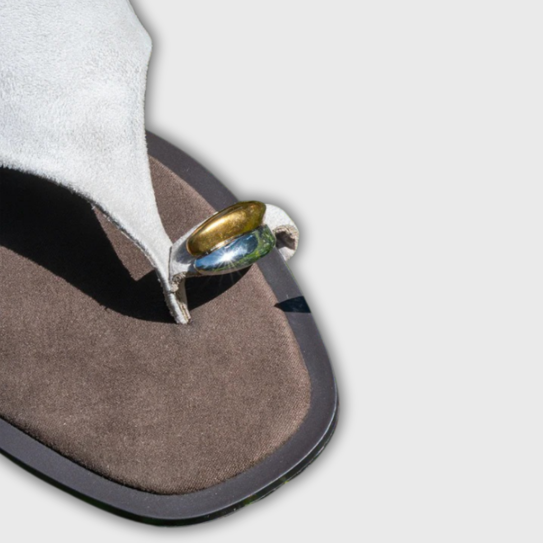 Laurina - Flat Sandal