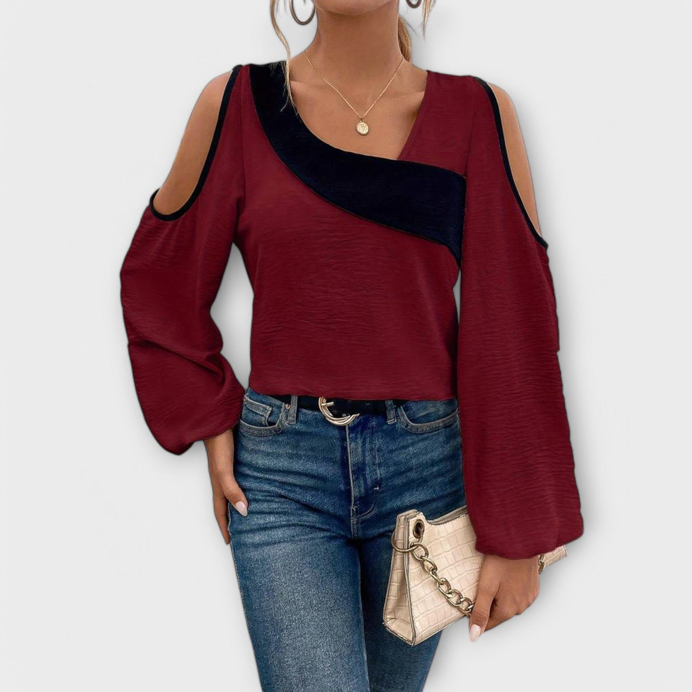Scarlett – Blouse with Square Neckline