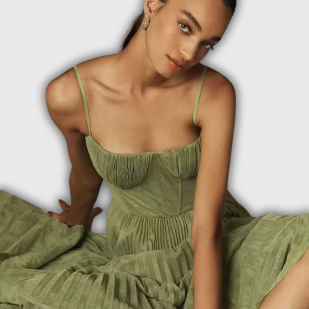Veronique - Green Dress