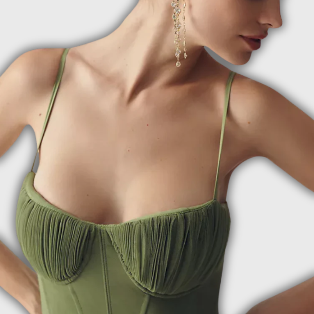 Veronique - Green Dress