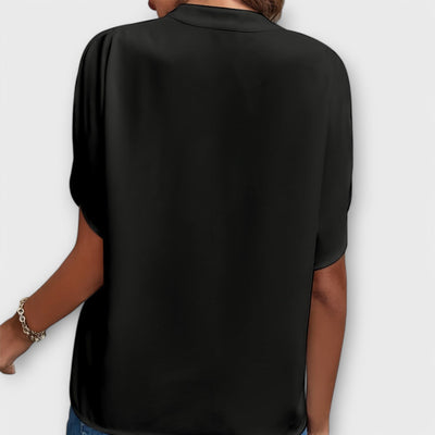 Vivi – Elegant, Light Women’s Blouse