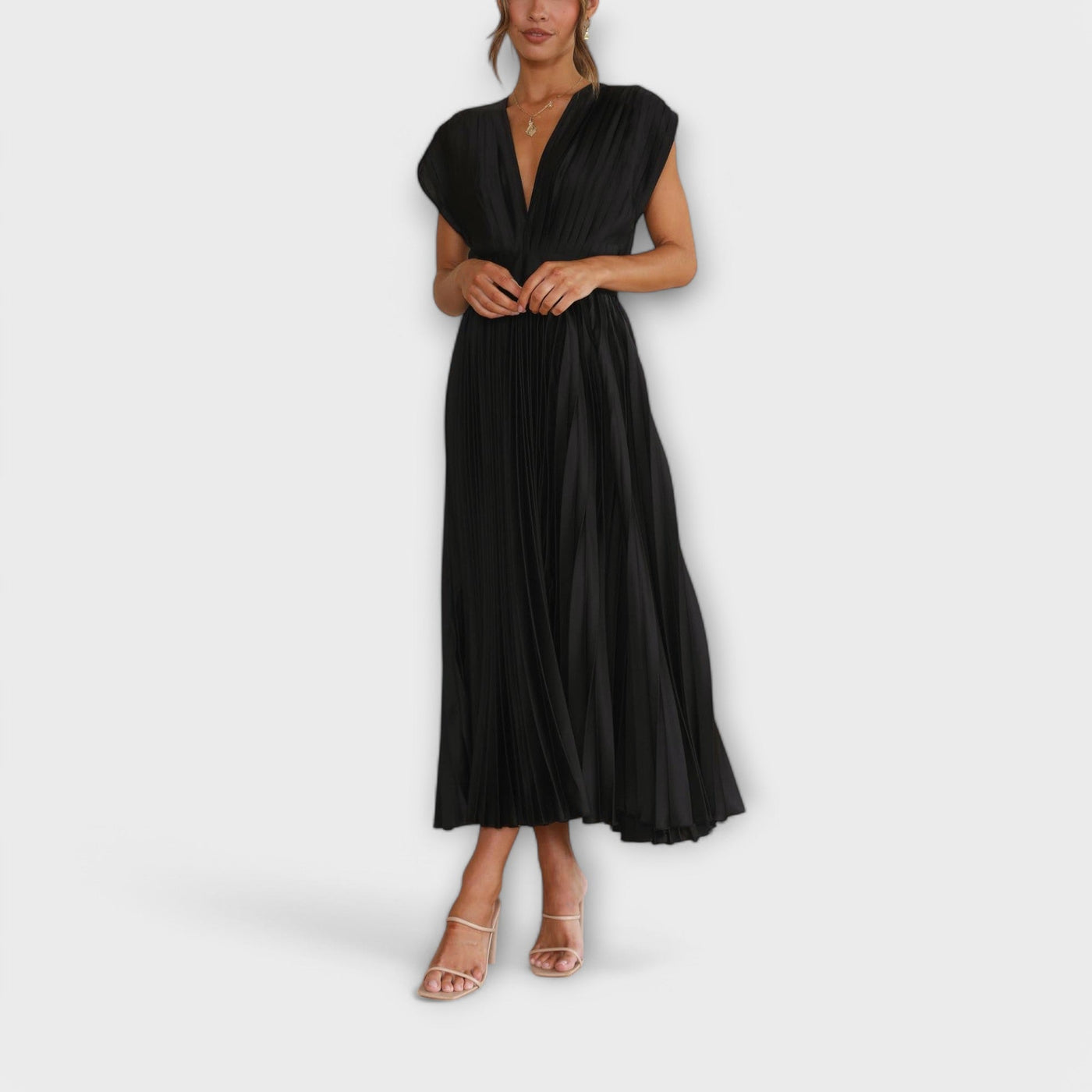 Maria – Stylish Pleated Dress
