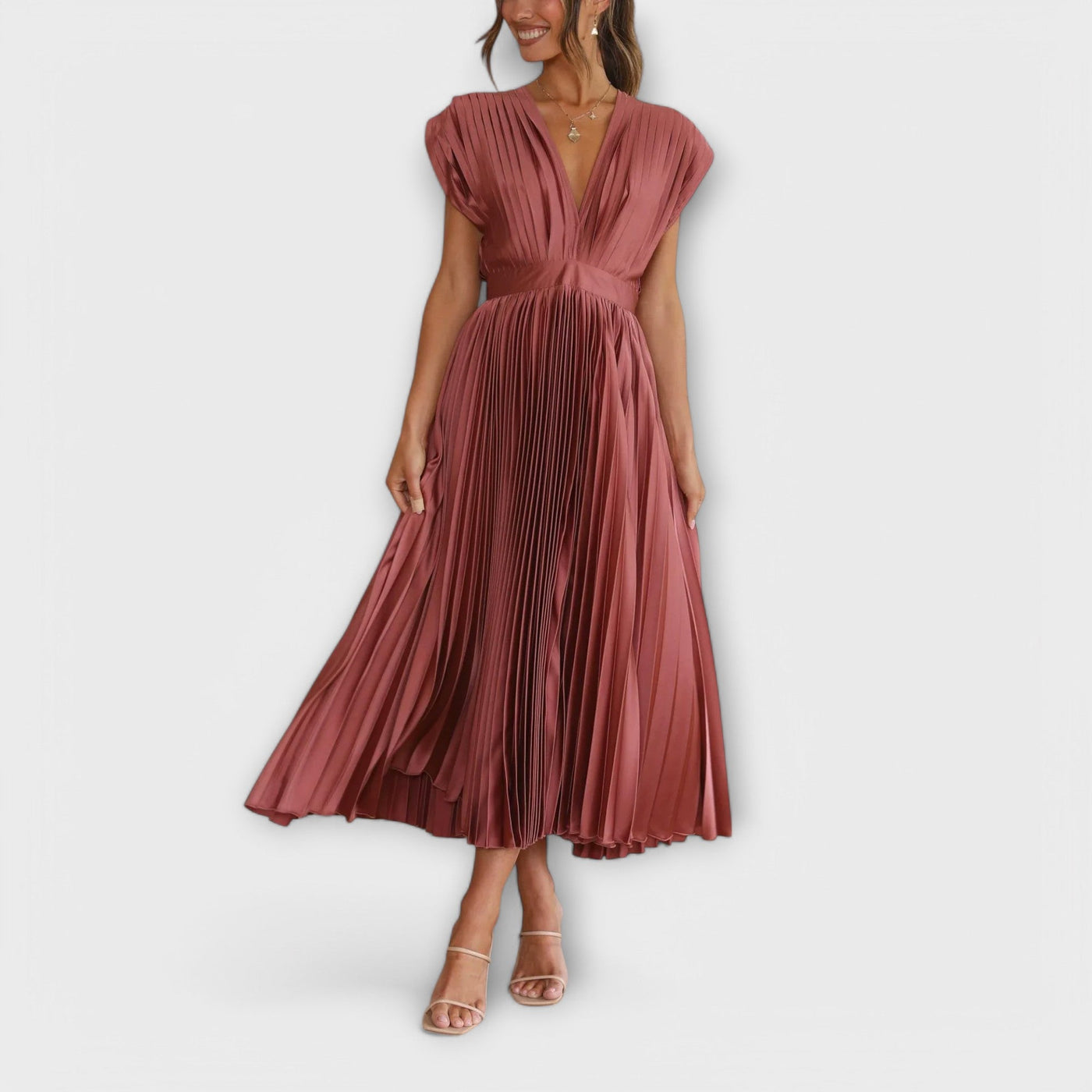Maria – Stylish Pleated Dress